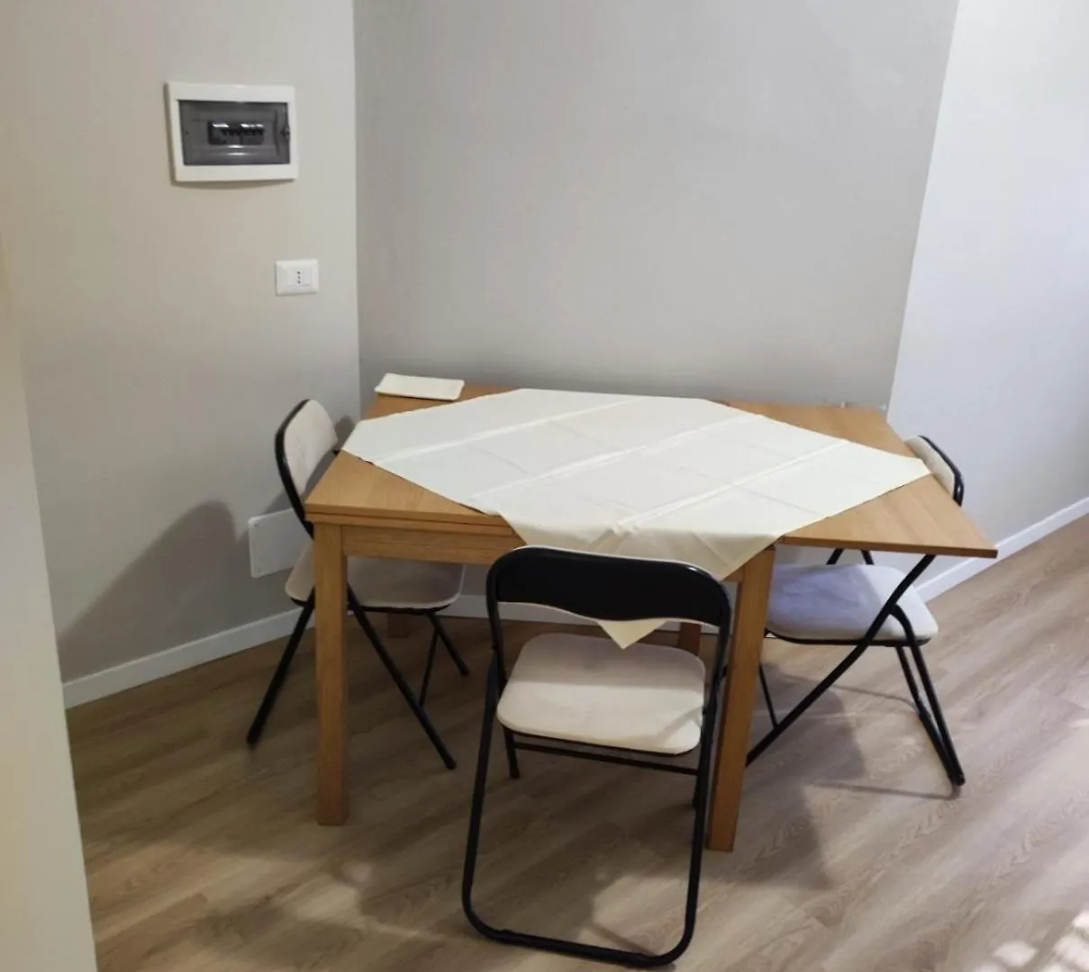 Golgi Archimede Casa Διαμέρισμα Παβία